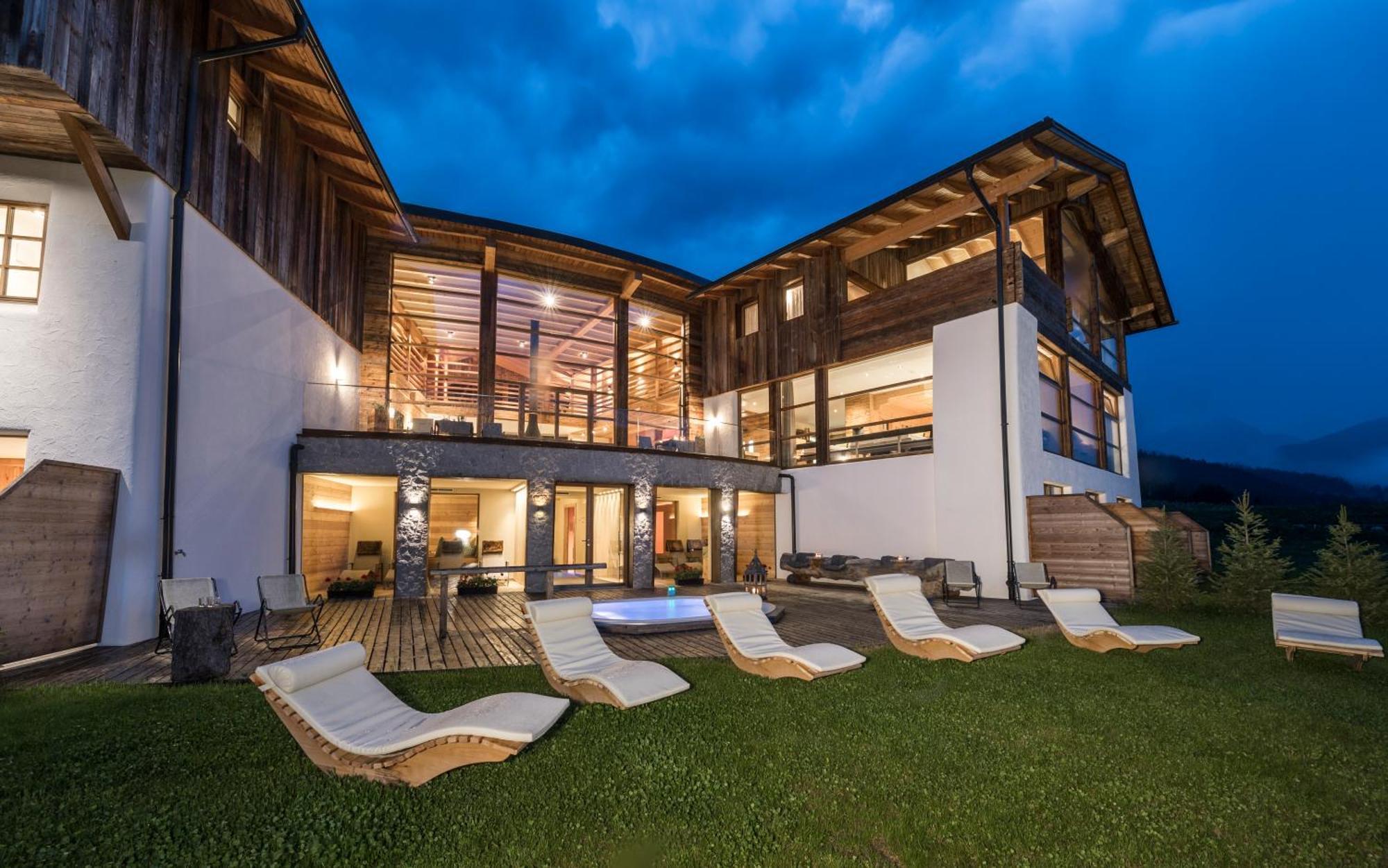 Miraval Naturhotel Badia  Exterior photo